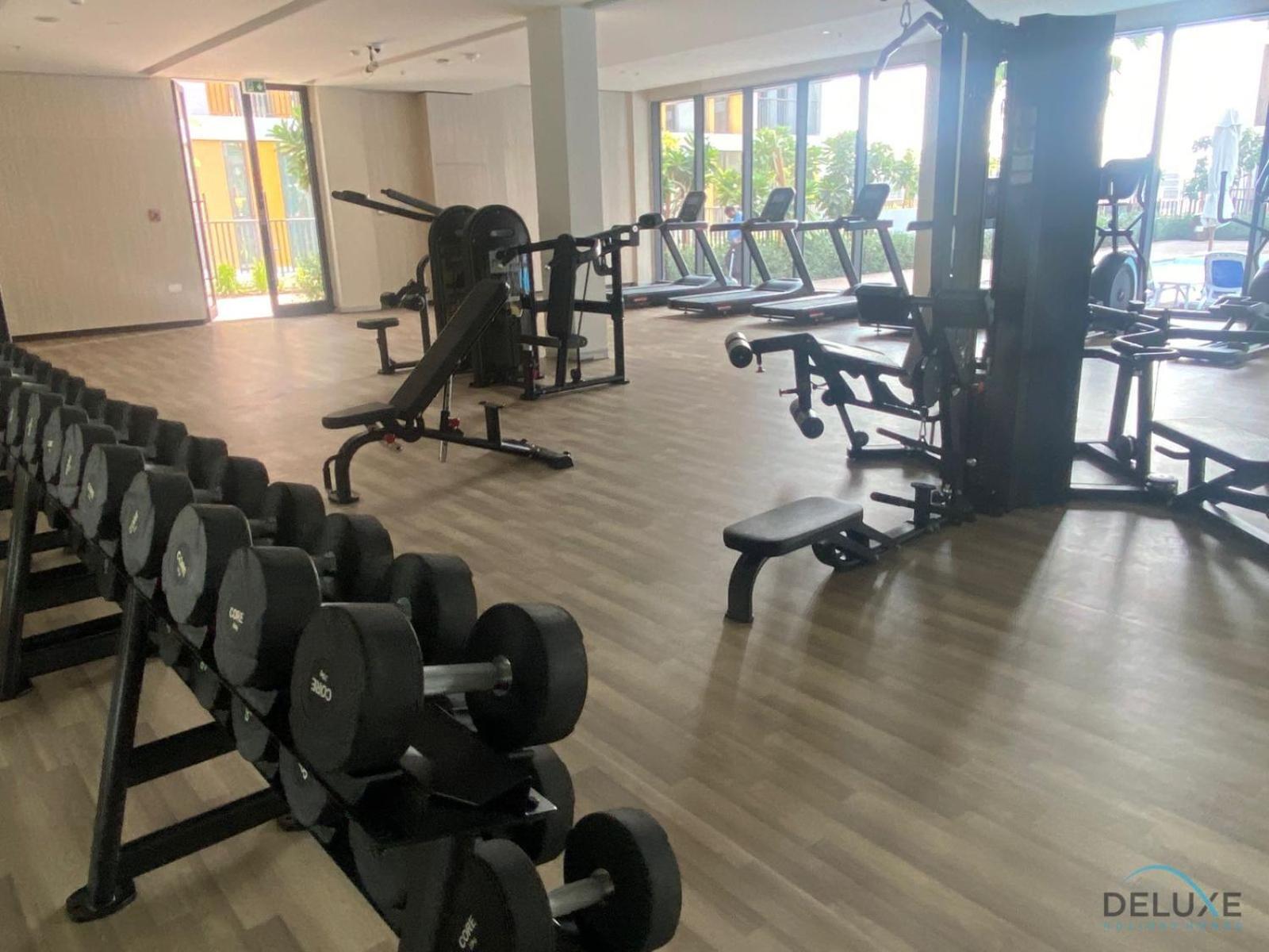 Striking At Mesk 1 Midtown Production By Deluxe Homes * Dubai